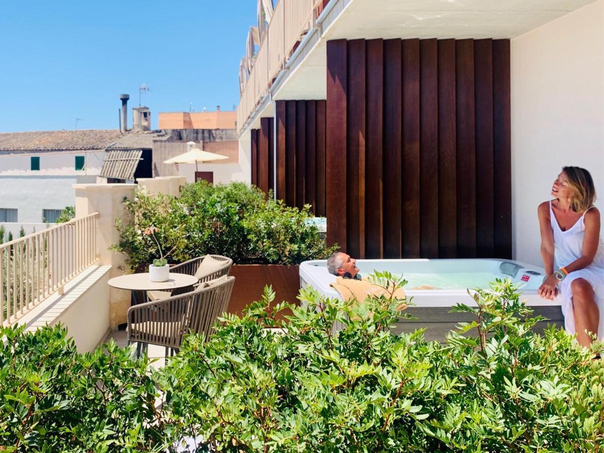 Hotel Ynaira & 4*
